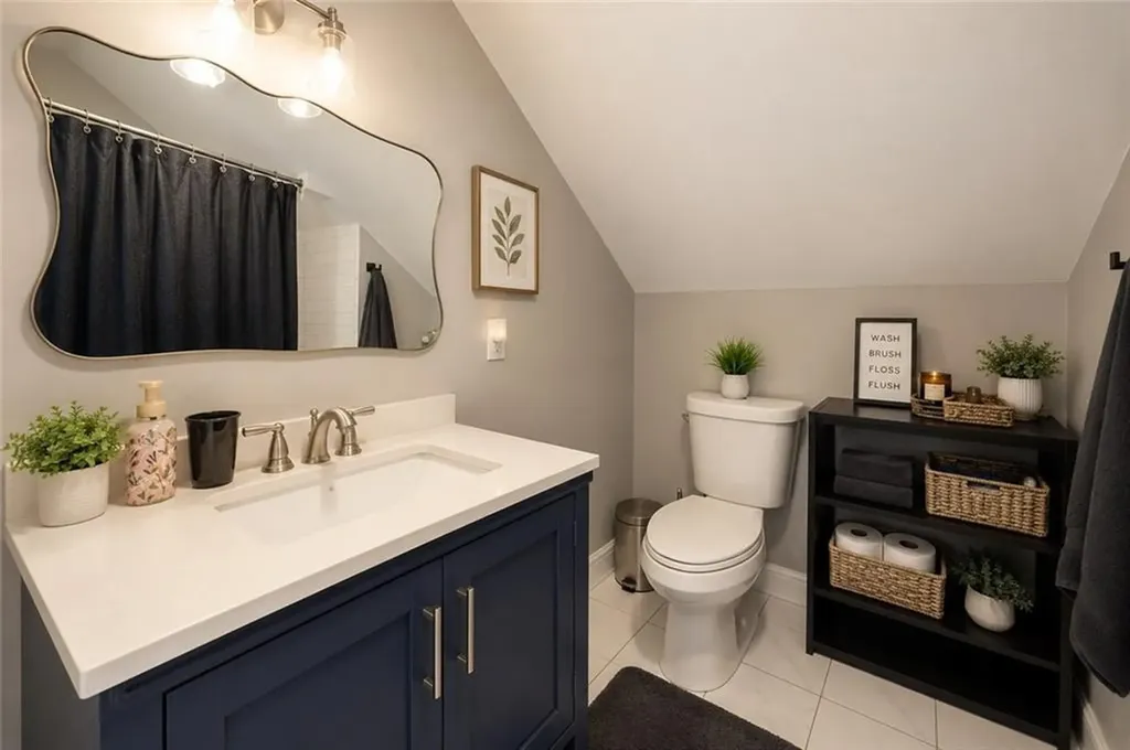 35 Sisson Street Providence RI 02909