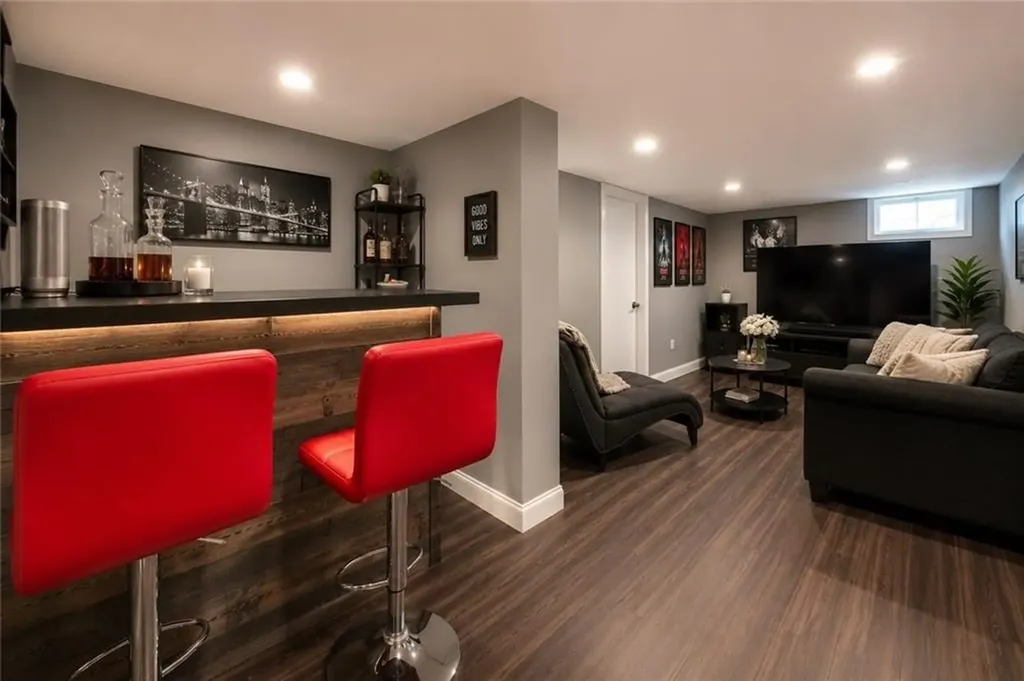 35 Sisson Street Providence RI 02909