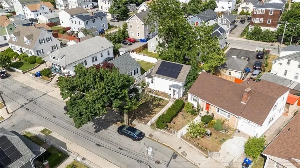35 Sisson Street Providence RI 02909