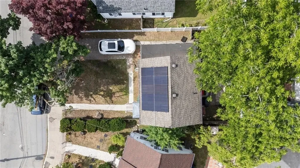35 Sisson Street Providence RI 02909