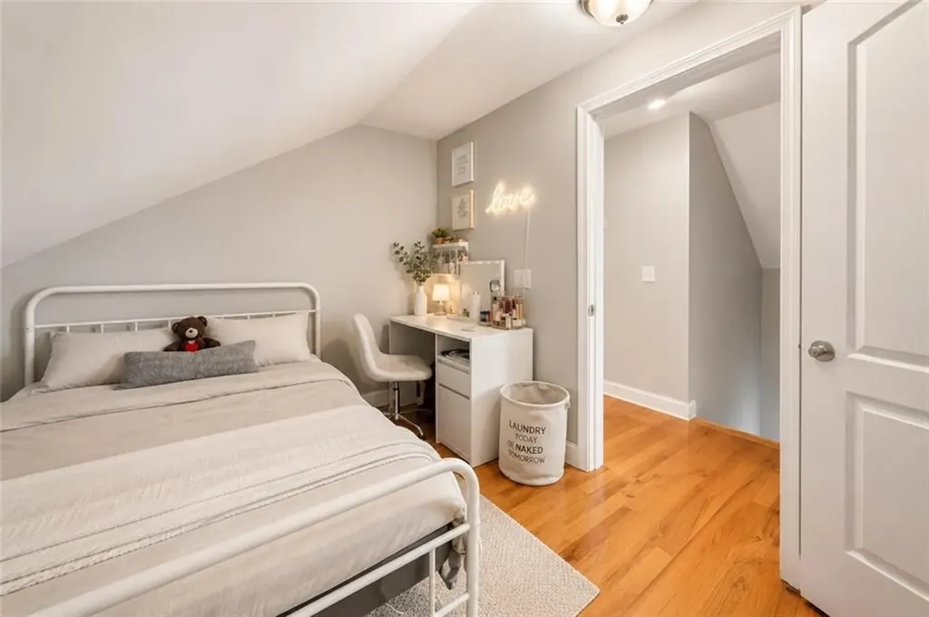 35 Sisson Street Providence RI 02909