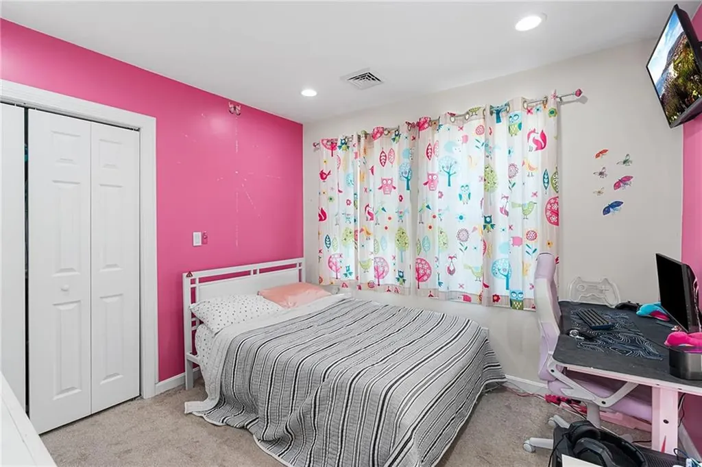 47 Mendon Street Providence RI 02904