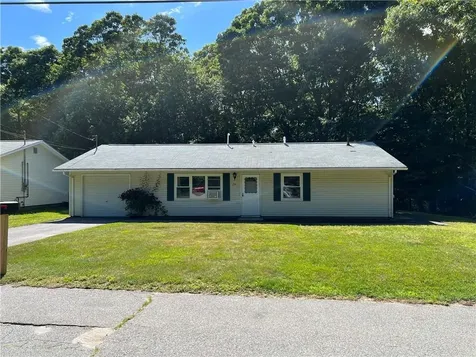296 Signal Rock Road North Kingstown RI 02852