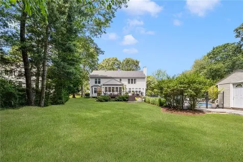 64 Fieldstone Lane North Kingstown RI 02874