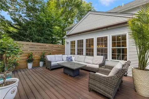 64 Fieldstone Lane North Kingstown RI 02874