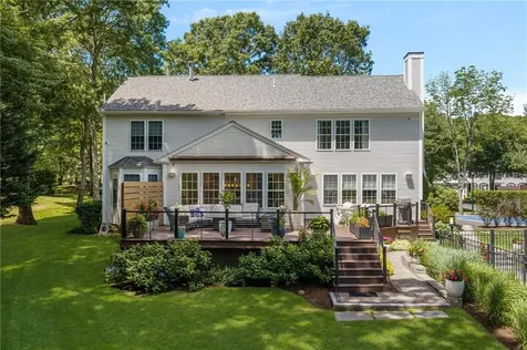 64 Fieldstone Lane North Kingstown RI 02874