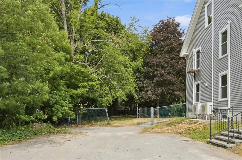 42 Park Place Burrillville RI 02859