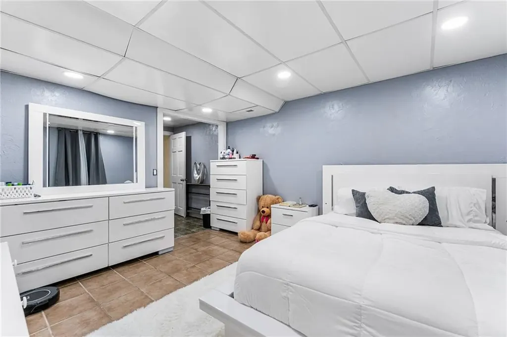 1605 Main Street West Warwick RI 02893
