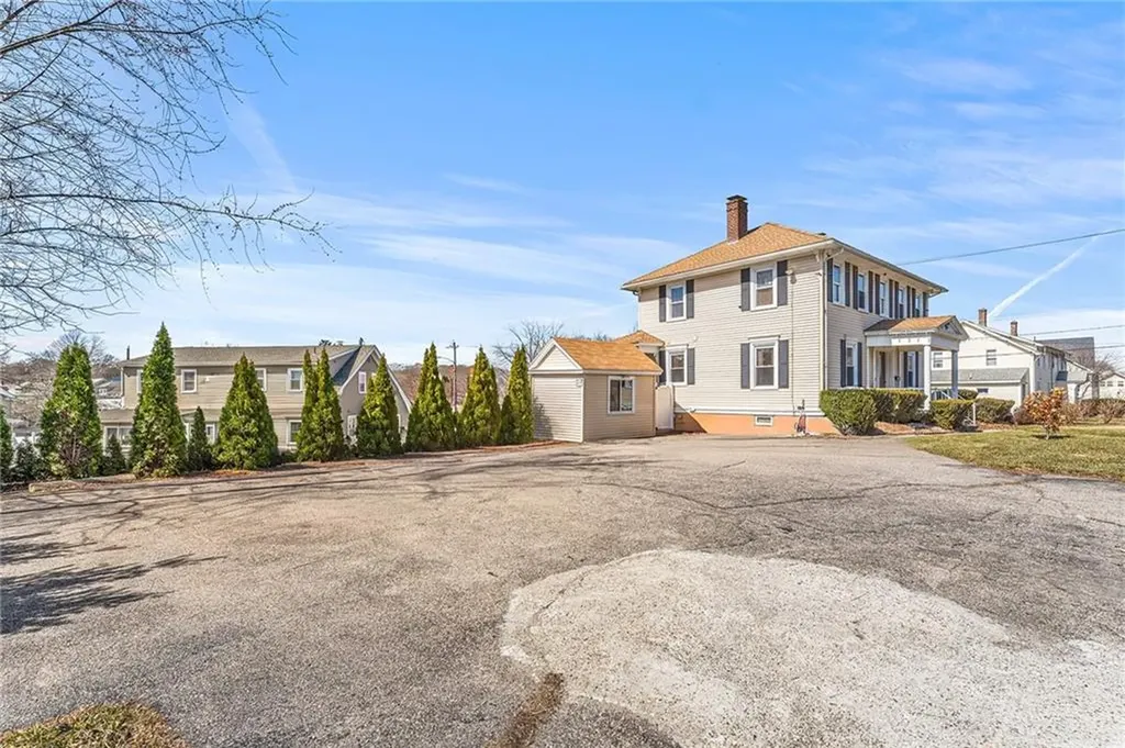 1605 Main Street West Warwick RI 02893