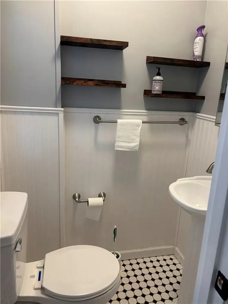 60 Sargent Ave Avenue Providence RI 02906