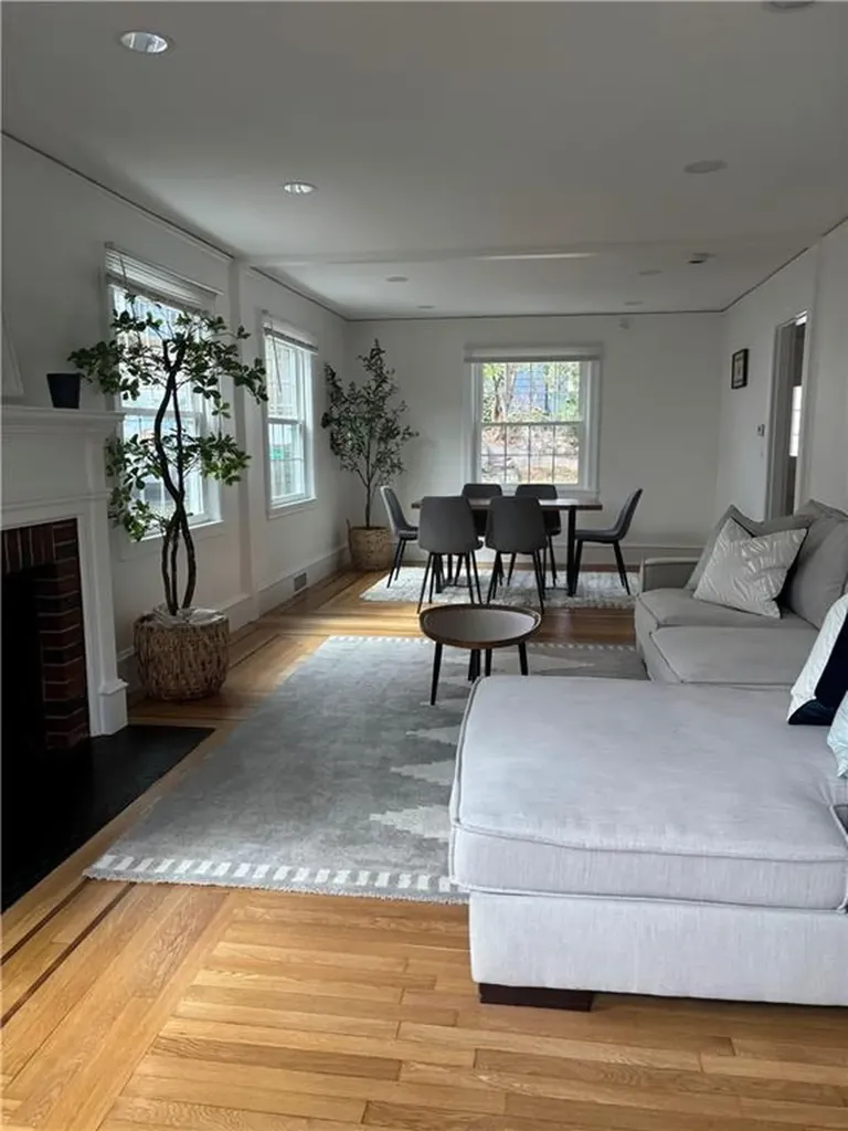 60 Sargent Ave Avenue Providence RI 02906