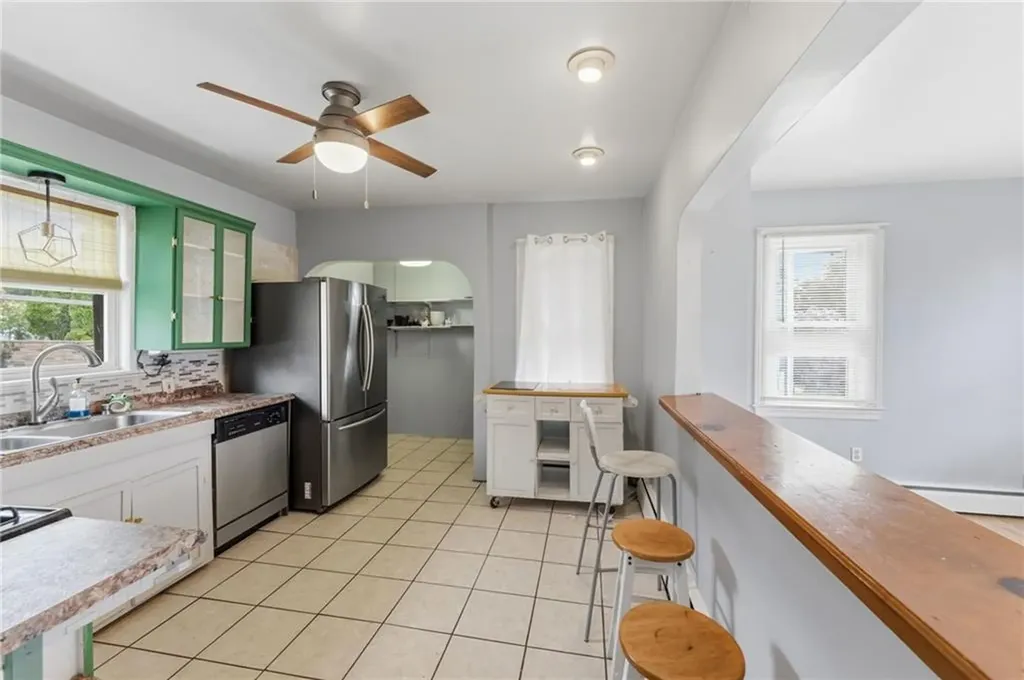 34 Intervale Road Cranston RI 02910
