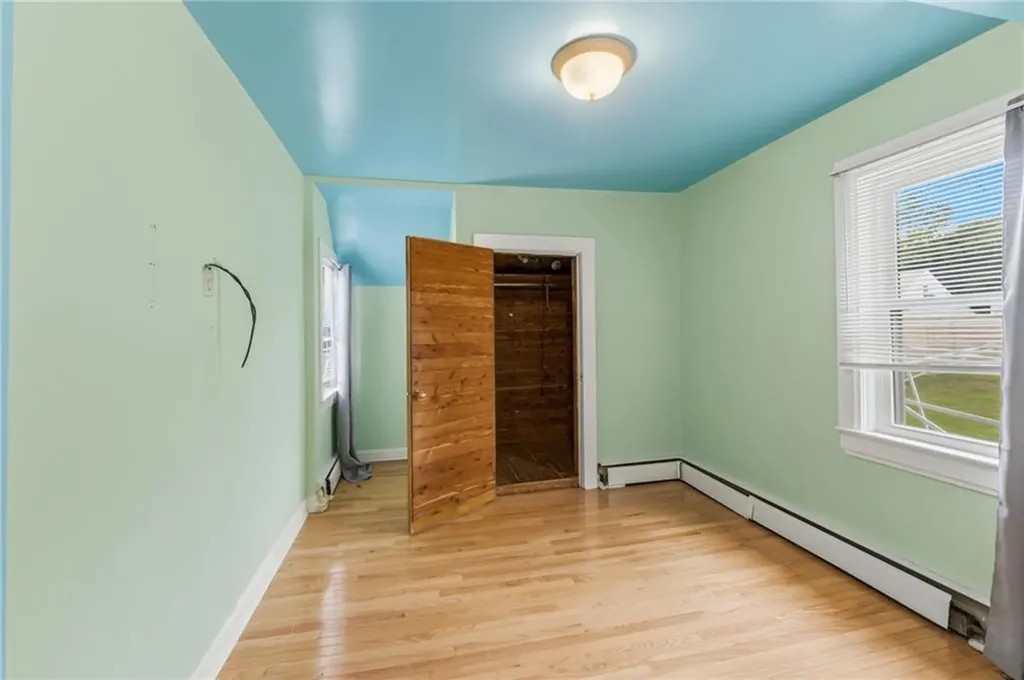 34 Intervale Road Cranston RI 02910