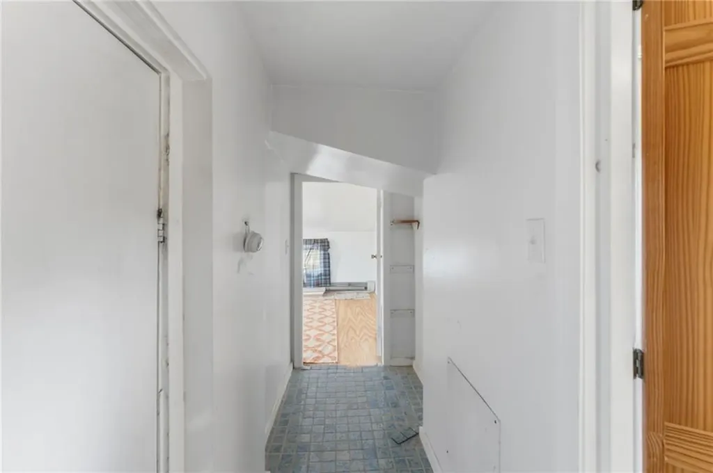 34 Intervale Road Cranston RI 02910