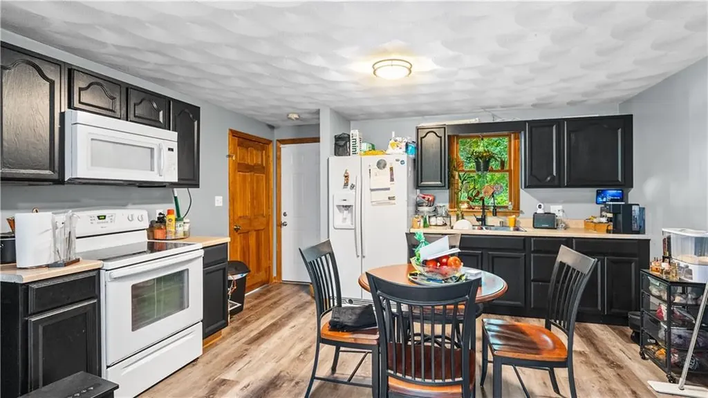 185 Scott Road Cumberland RI 02864