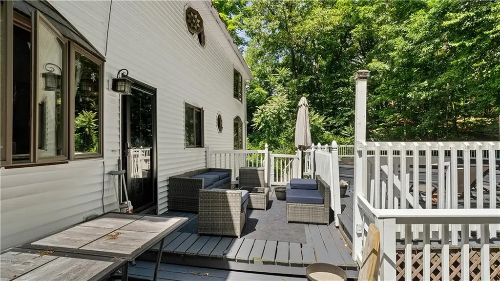 185 Scott Road Cumberland RI 02864