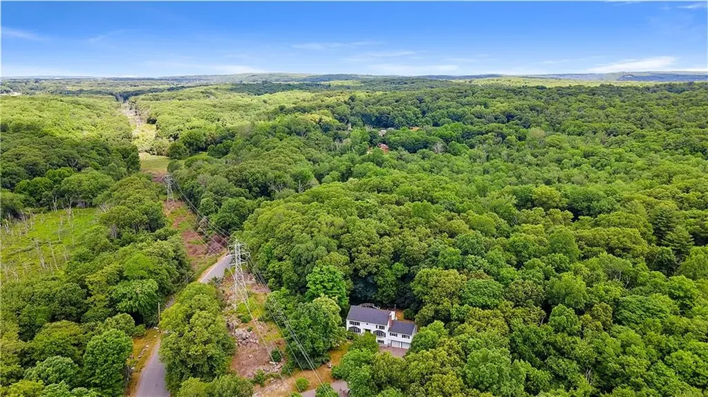 185 Scott Road Cumberland RI 02864