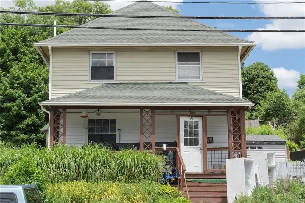 91 Roger Williams Avenue East Providence RI 02916