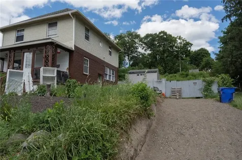 91 Roger Williams Avenue East Providence RI 02916