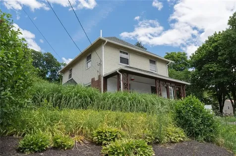 91 Roger Williams Avenue East Providence RI 02916