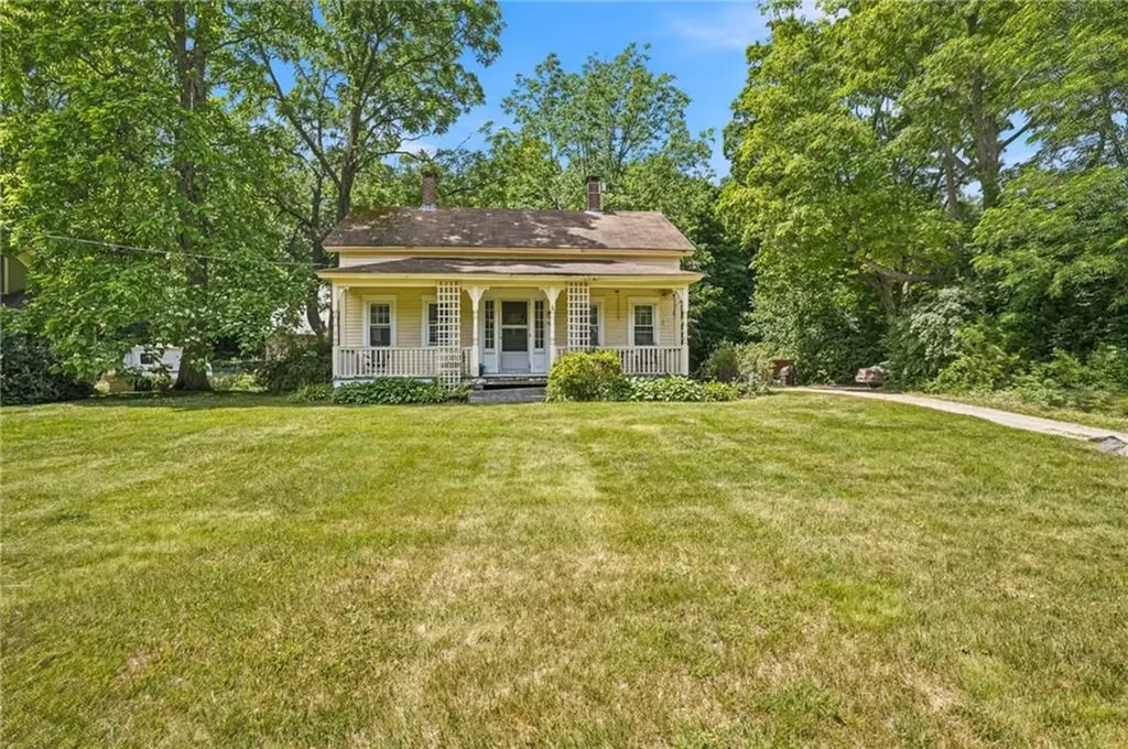 362 Abbott Run Valley Road Cumberland RI 02864