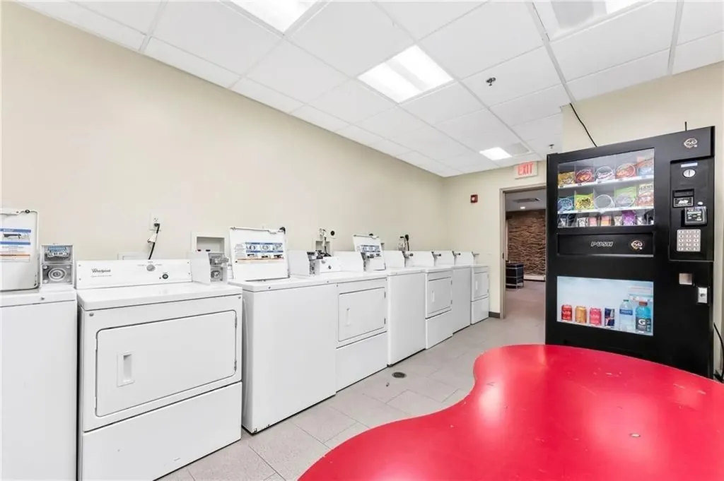 65 Weybosset Street Providence RI 02903