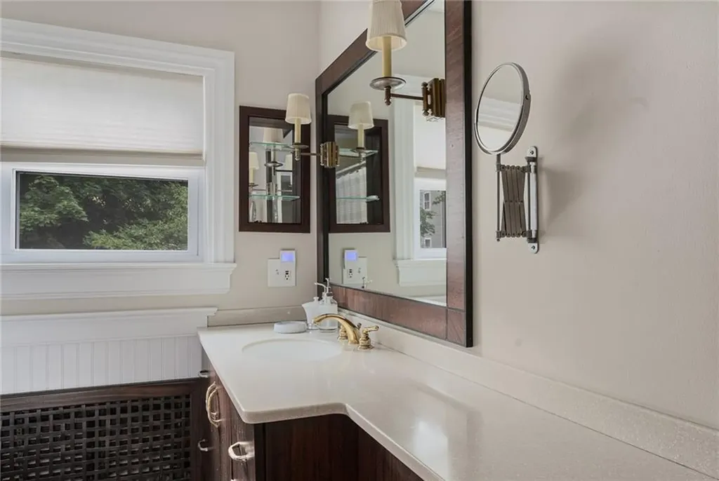 160 Taber Avenue Providence RI 02906