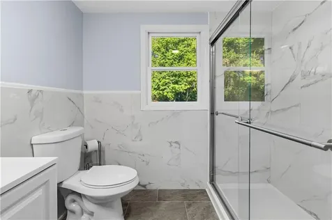380 Brayton Road Tiverton RI 02878