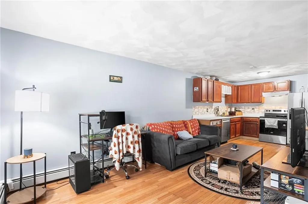 569 Smithfield Road North Providence RI 02904