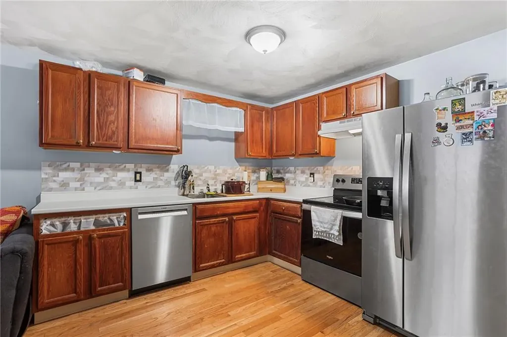 569 Smithfield Road North Providence RI 02904