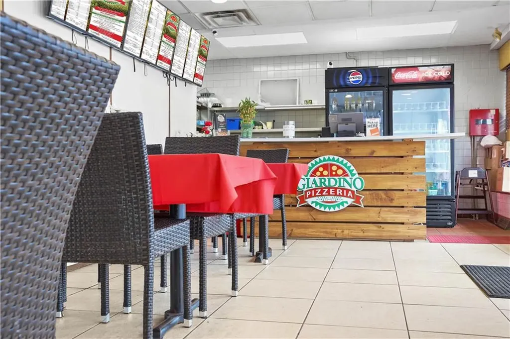 693 Oaklawn Avenue Cranston RI 02920
