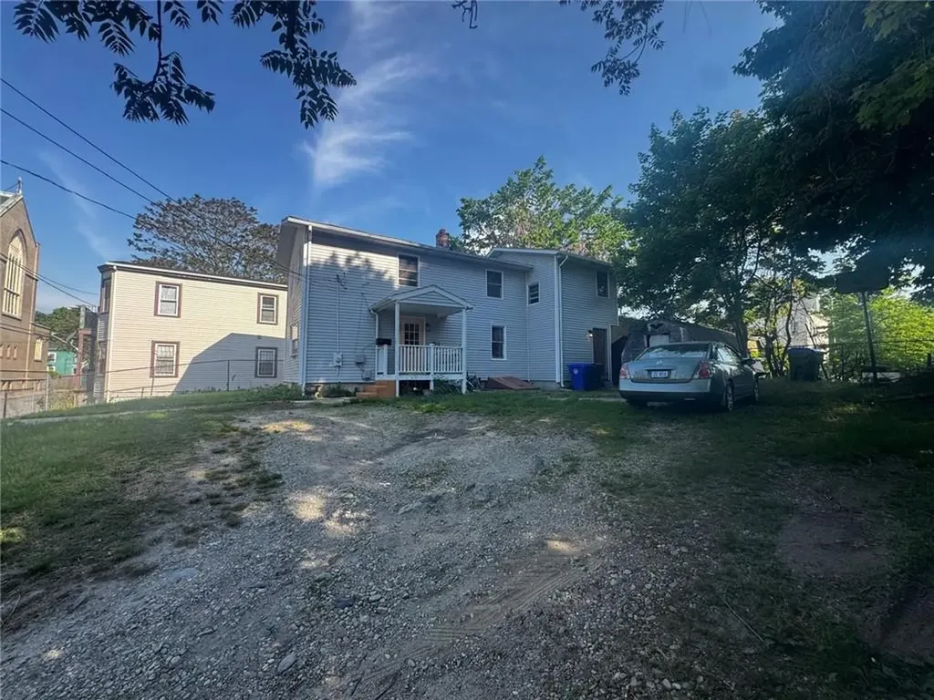 73 Benedict Street Providence RI 02907