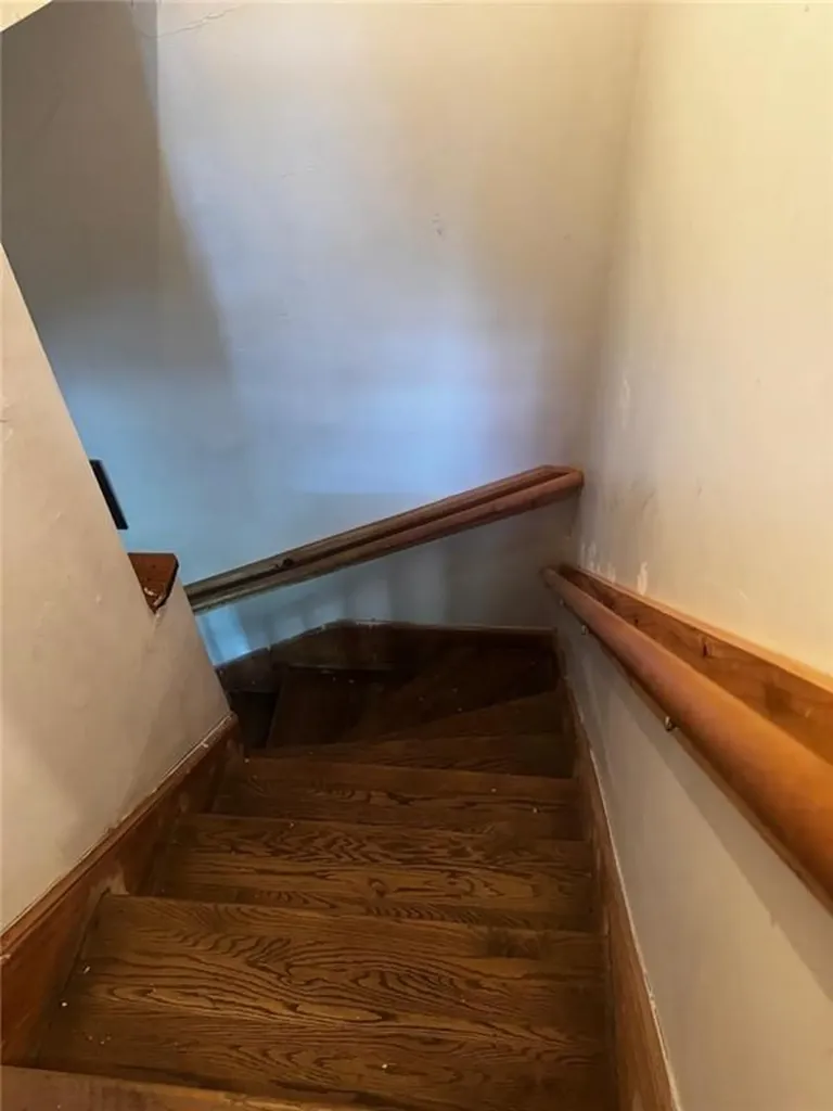73 Benedict Street Providence RI 02907