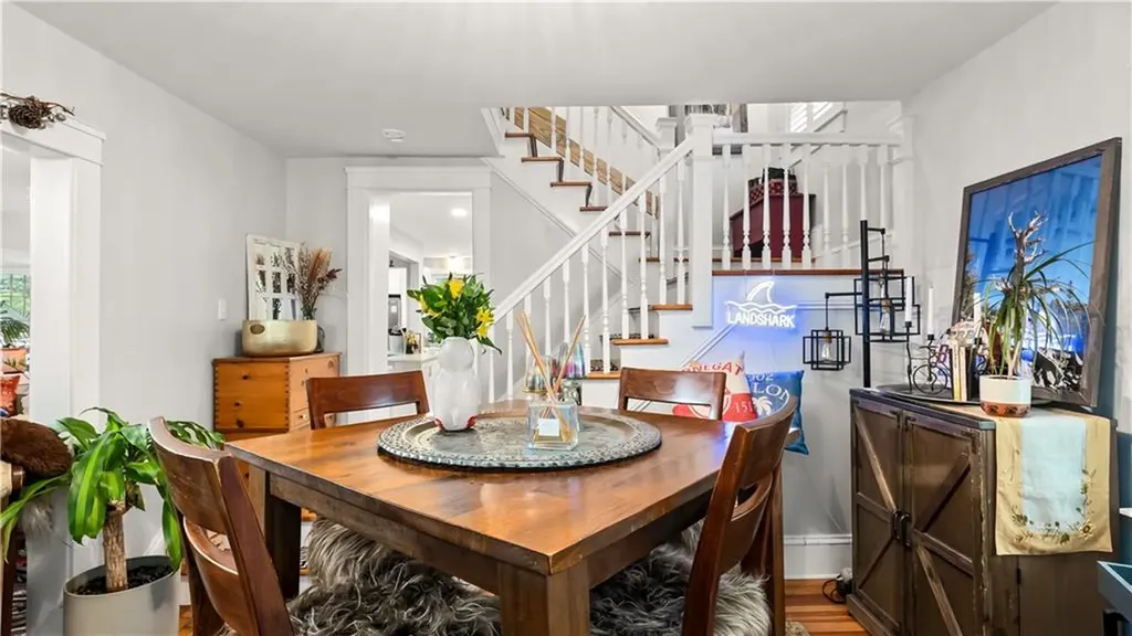 29 Burt Street Warwick RI 02886
