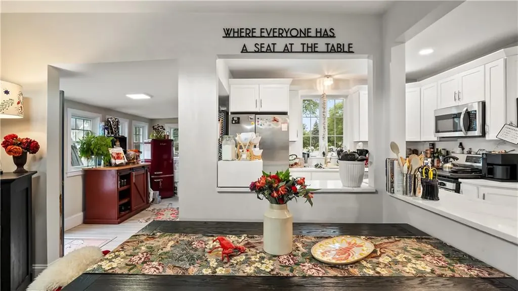 29 Burt Street Warwick RI 02886