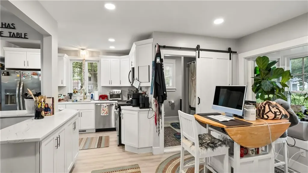 29 Burt Street Warwick RI 02886
