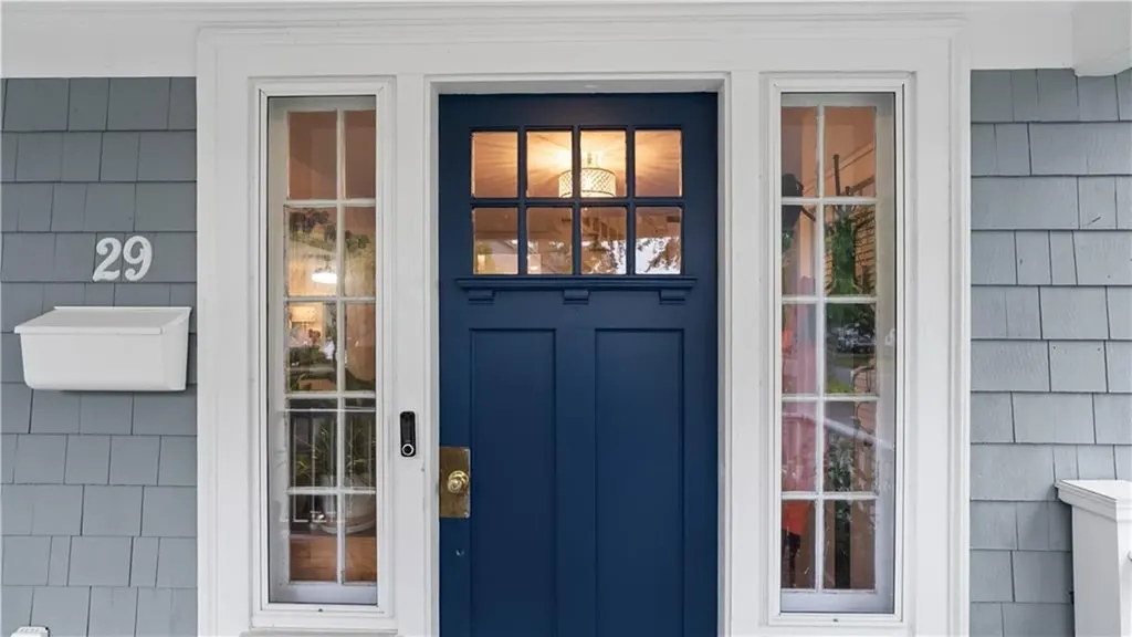 29 Burt Street Warwick RI 02886