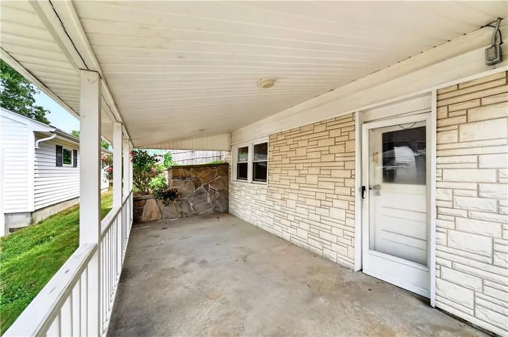 40 Cleveland Street West Warwick RI 02893