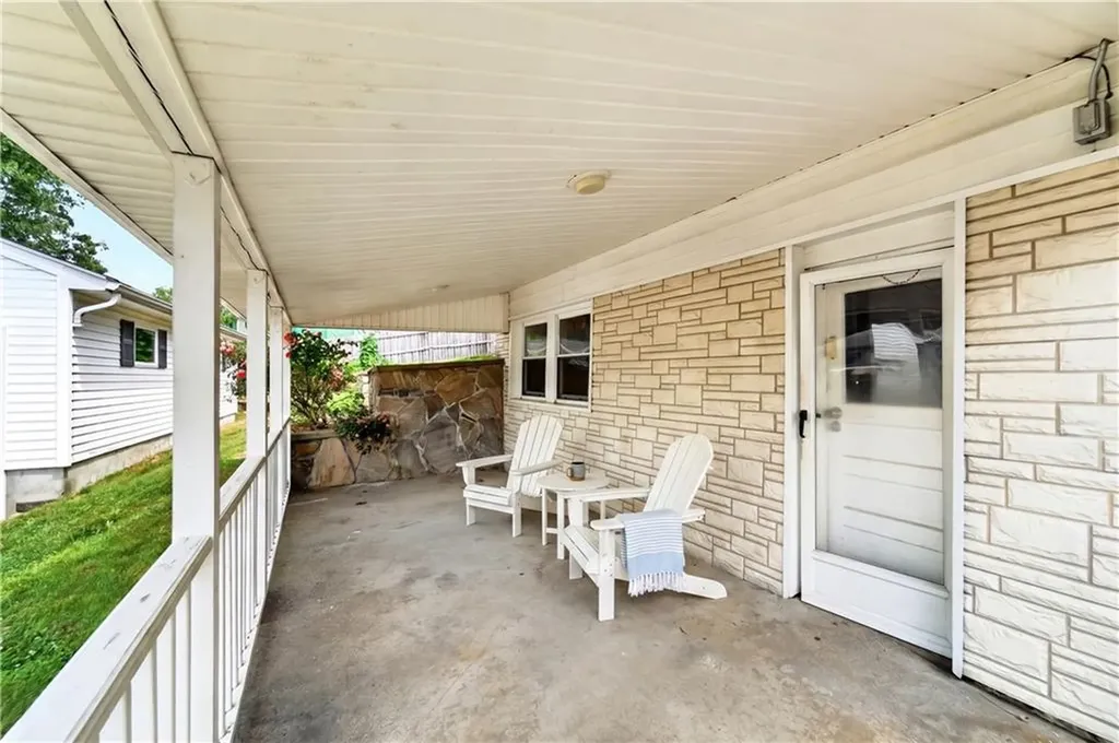 40 Cleveland Street West Warwick RI 02893