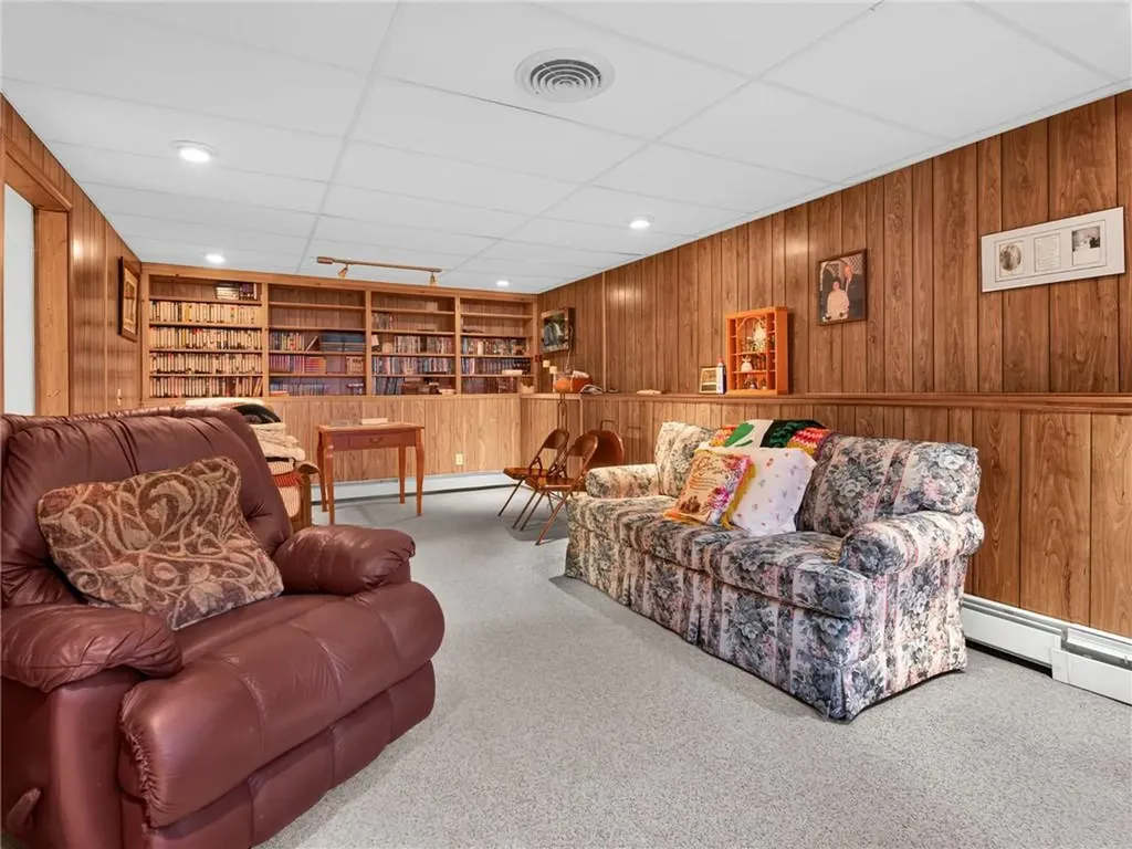 35 Sycamore Drive Cranston RI 02921
