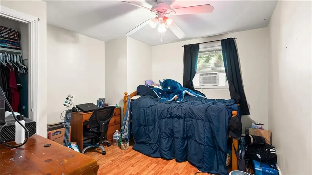 59 Liverpool Street Warwick RI 02886