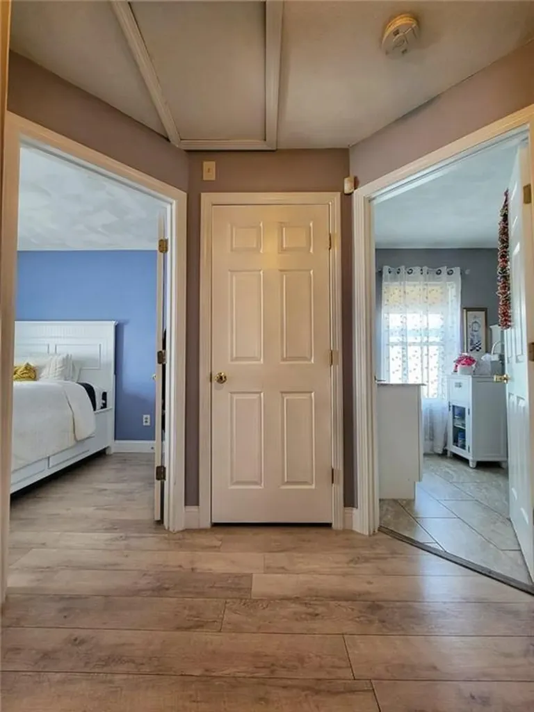 42 Burnside Street Providence RI 02905