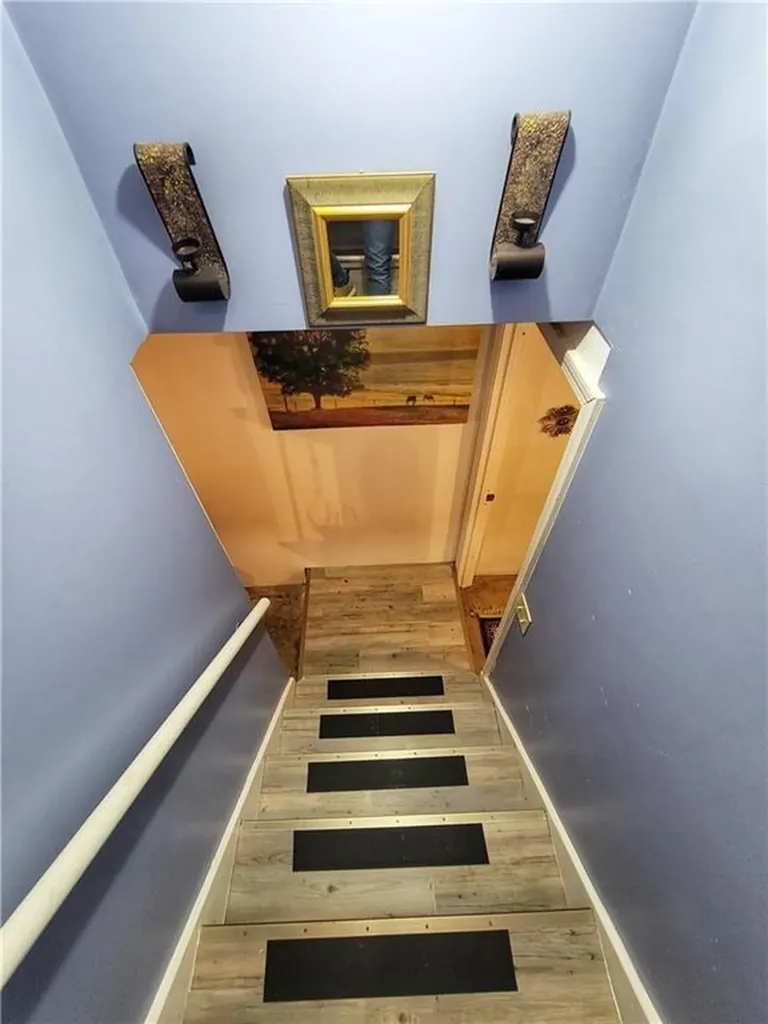 42 Burnside Street Providence RI 02905