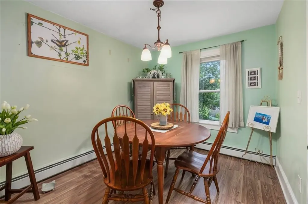 268 Washington Street Warwick RI 02888