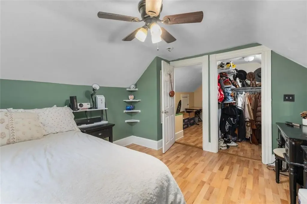 268 Washington Street Warwick RI 02888