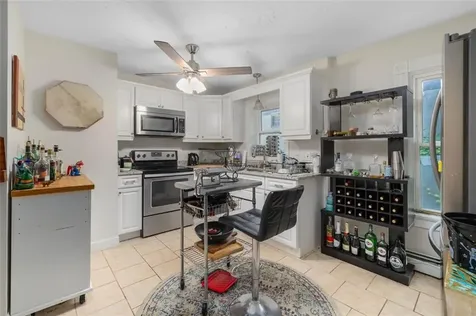 268 Washington Street Warwick RI 02888