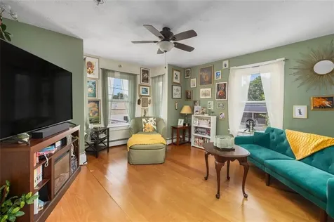 268 Washington Street Warwick RI 02888
