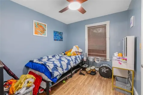 268 Washington Street Warwick RI 02888