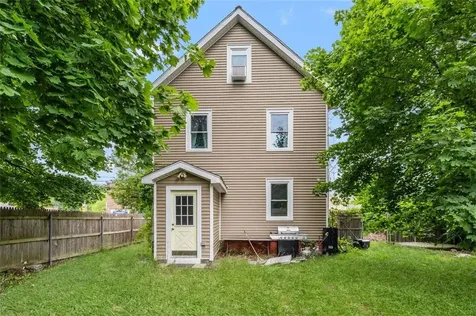 268 Washington Street Warwick RI 02888