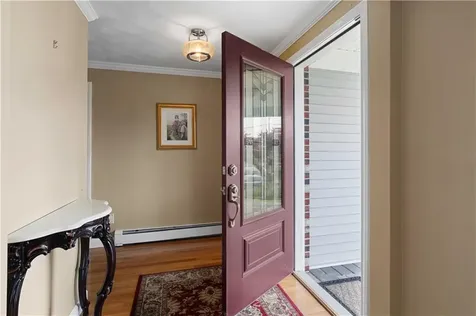 6 Varnum Avenue Bristol RI 02809